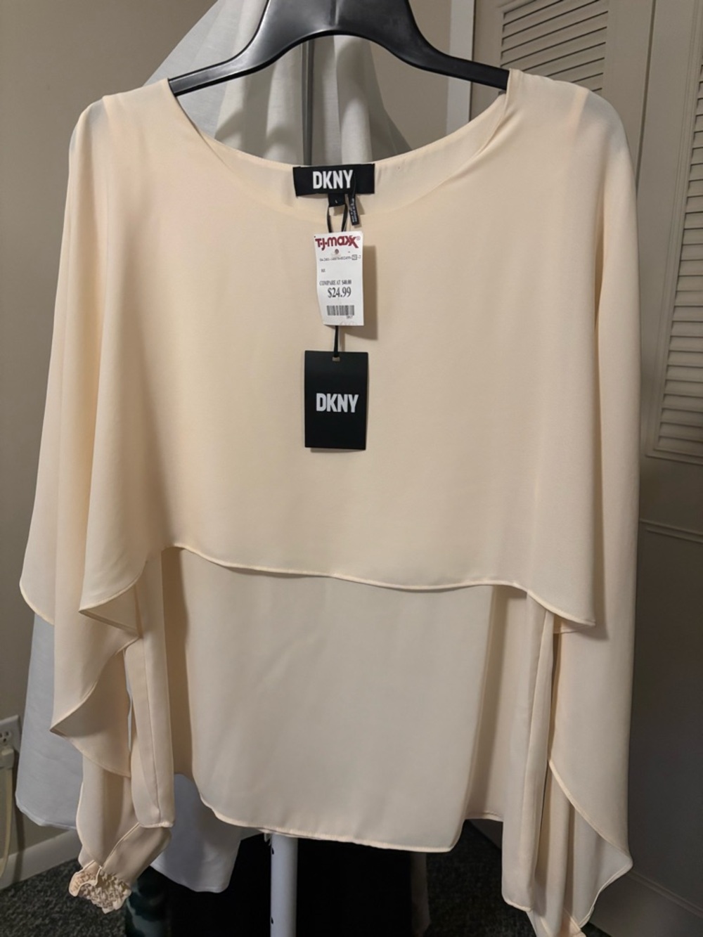 DKNY Ivory Women's Blouse Size Large NWT $20.00